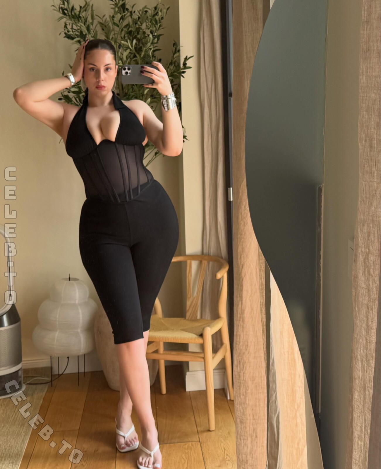 Kim Mathei nude photo 1