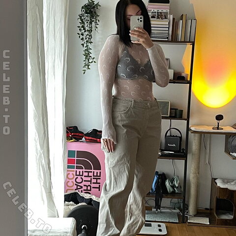 Kim Mathei nude photo 1