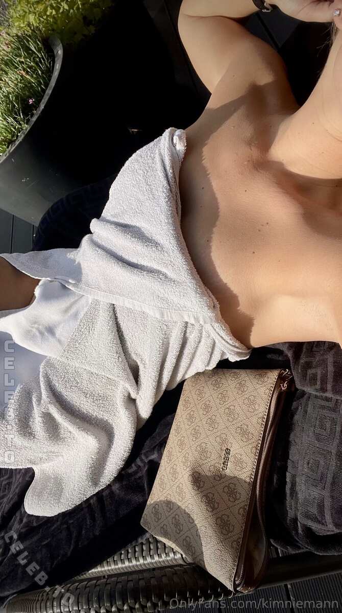 Kim niemann nude photo 1