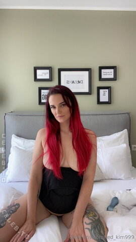Kim Red photo 3