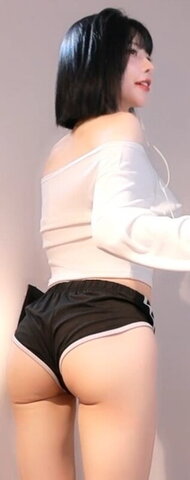 Kim Yu nude photo 8