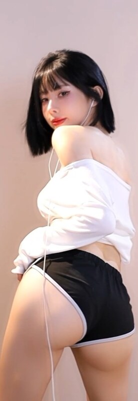 Kim Yu nude photo 24