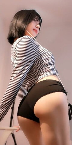 Kim Yu nude photo 43