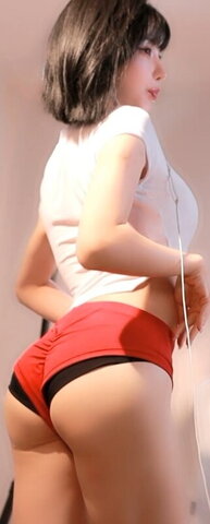 Kim Yu nude photo 25
