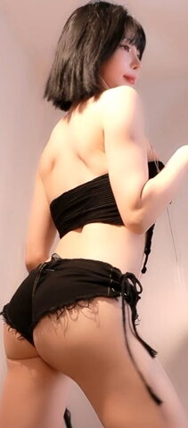 Kim Yu nude photo 12