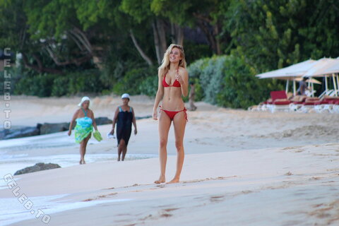 Kimberley Garner nude