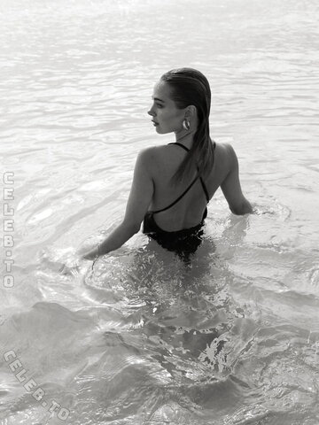 Kimberley Garner photo 3