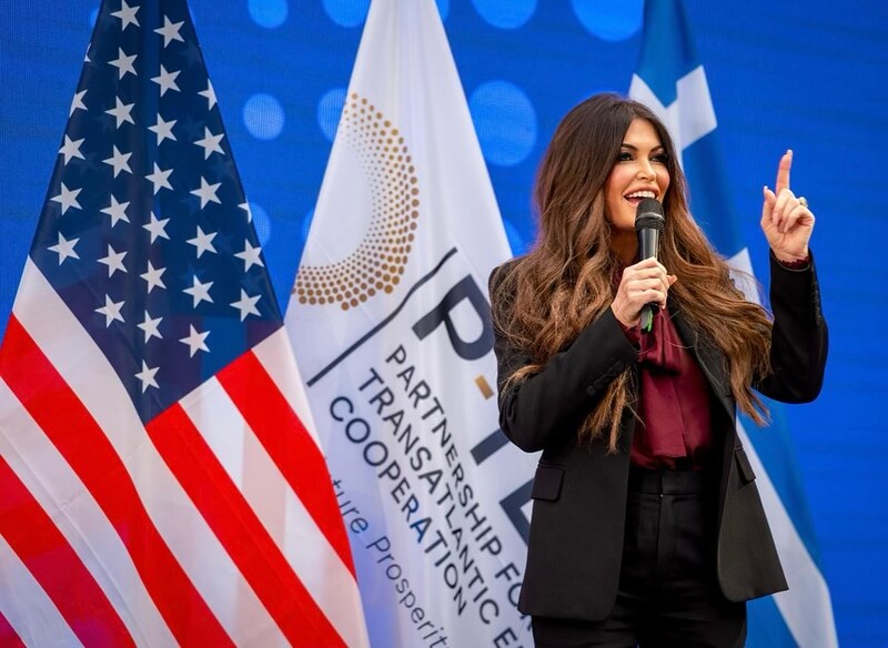 Kimberly Guilfoyle nude photo 16