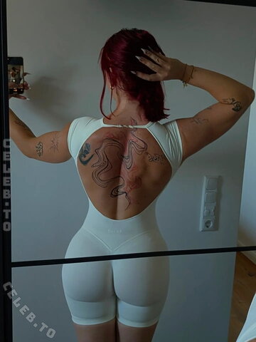 Kimcentner nude photo 4