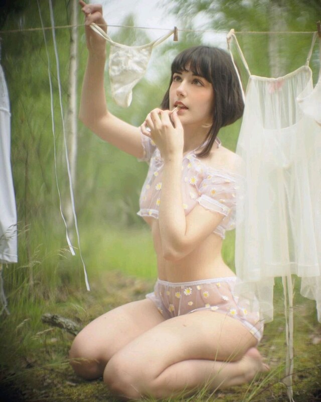 Kimekomi nude photo 2