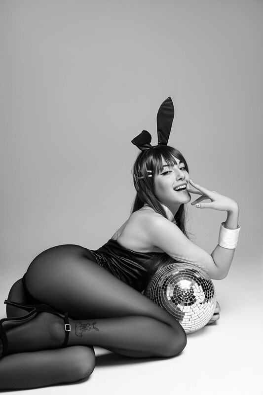 Kimekomi nude photo 18