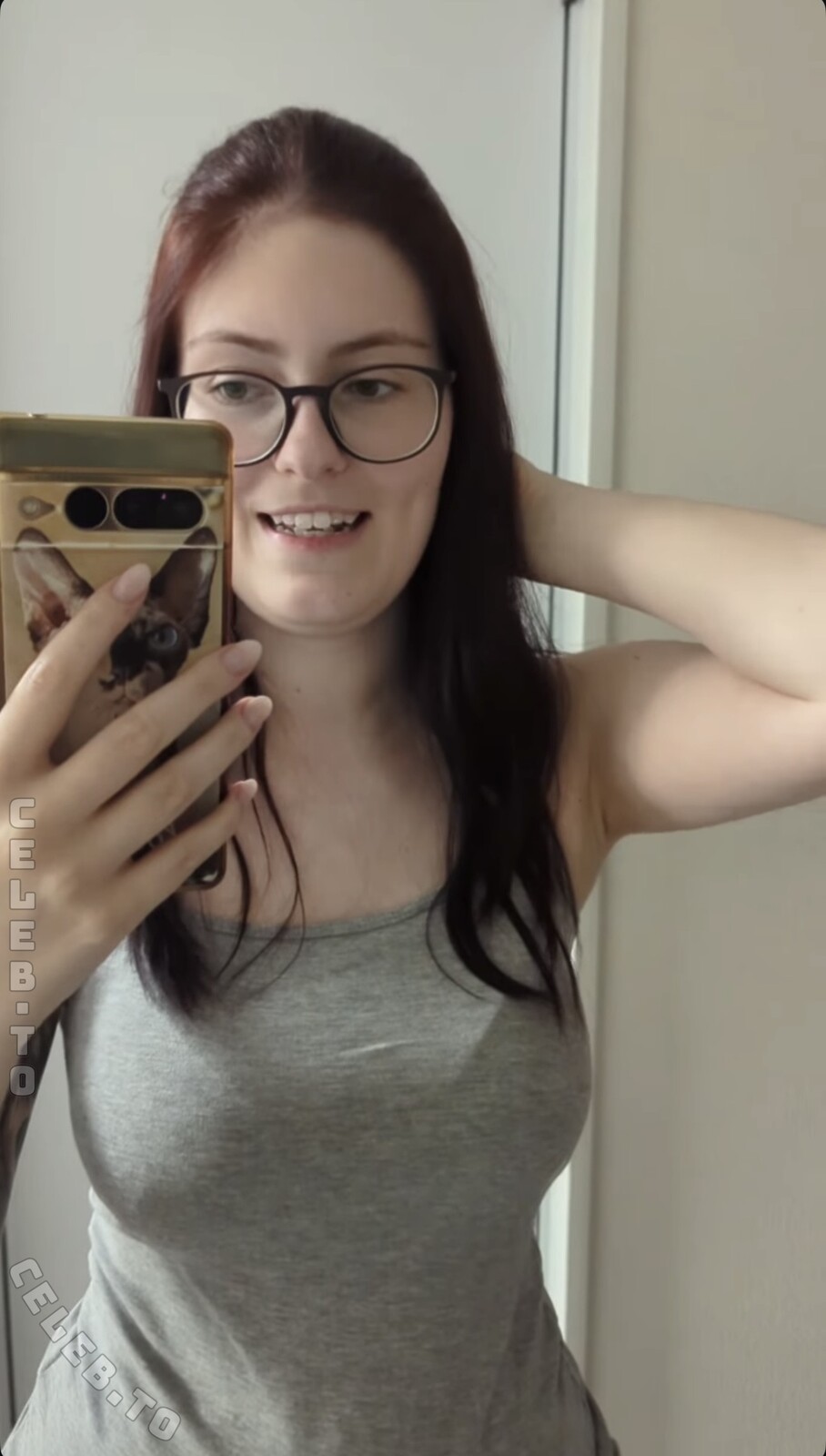 Kimis Exploring nude photo 3