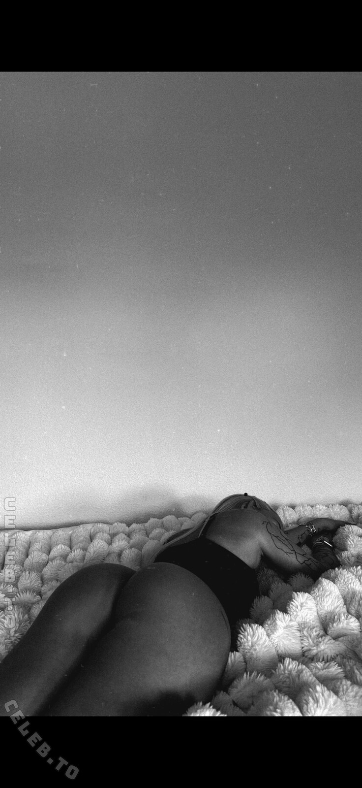 Kim.Lxv nude photo 1