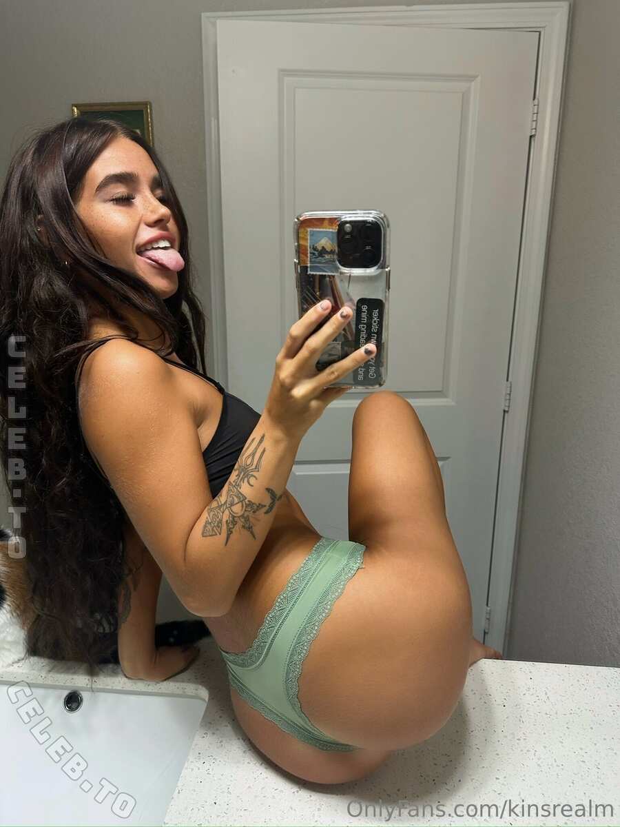 Kinllley nude photo 12