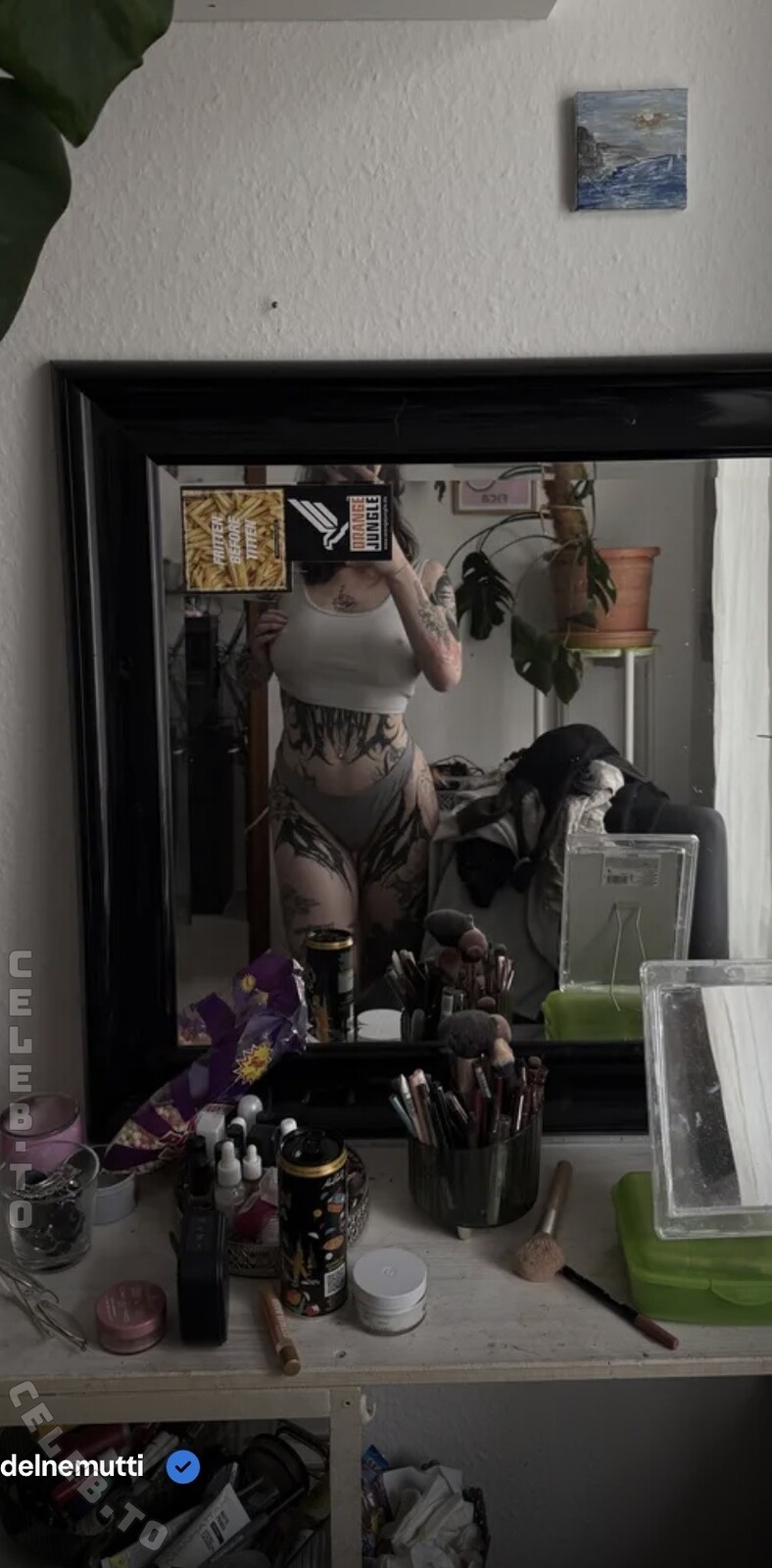 Kira-Julie nude photo 6