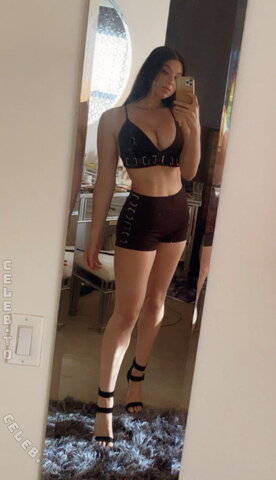 Kira Kosarin photo 2