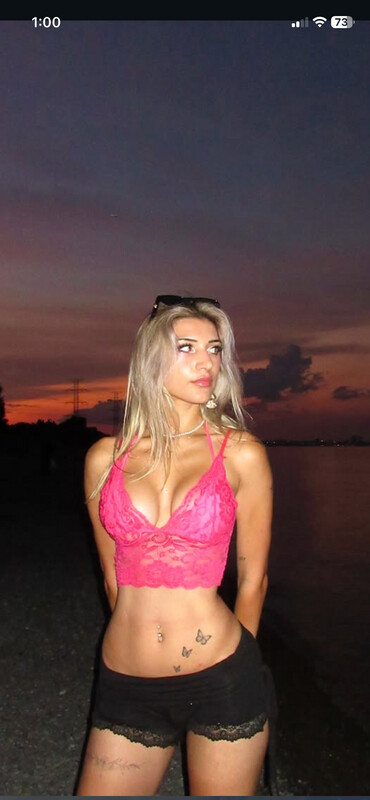 Kira21.xo nude photo 3