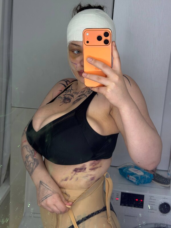 KiraClark nude photo 3