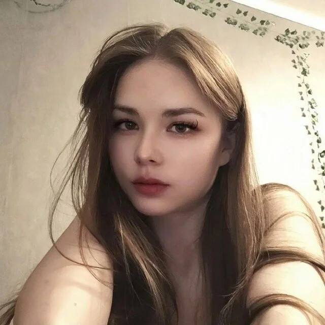 KiraLivee nude photo 2