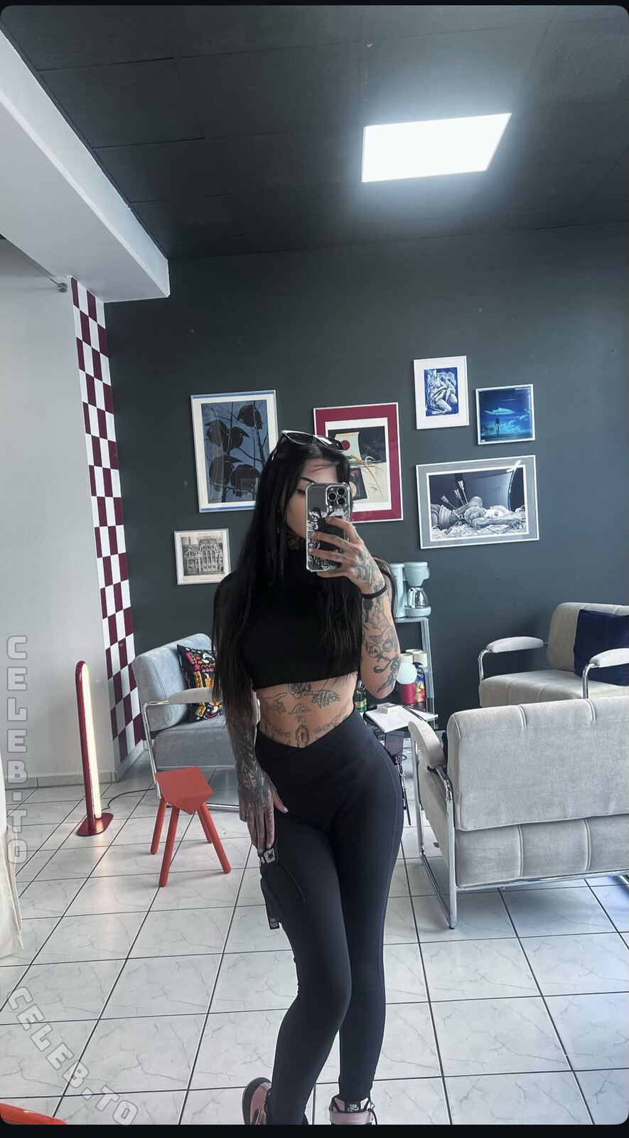 Kiratheghoul nude photo 1