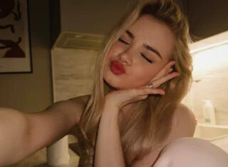 kirtova_ nude photo 1