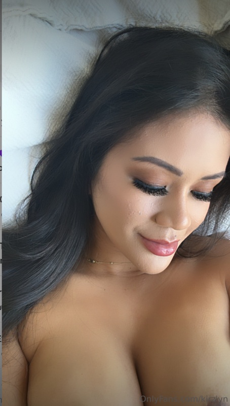 Kirzlyn nude photo 7