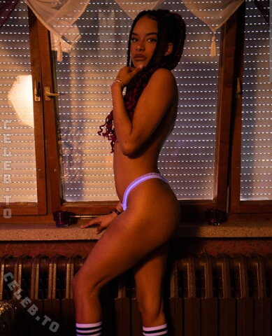 Kischa Richter nude photo 15