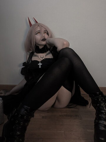 kisslickk_ nude photo 1