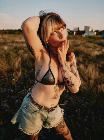 kittendeluxe Sexy (18 photos)
