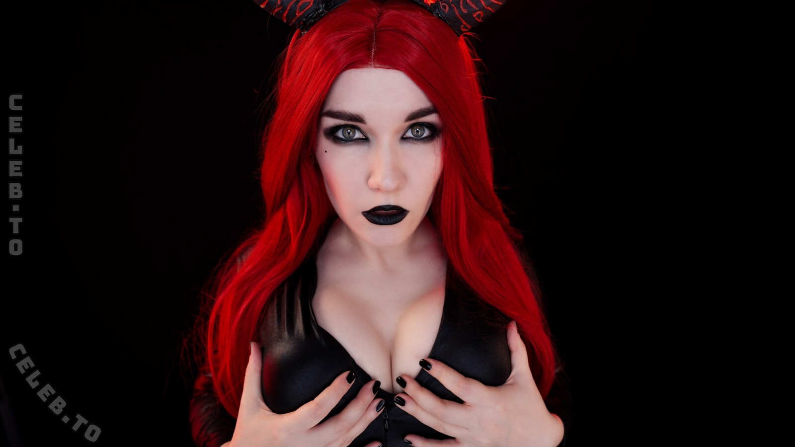Kittyklaw nude photo 25