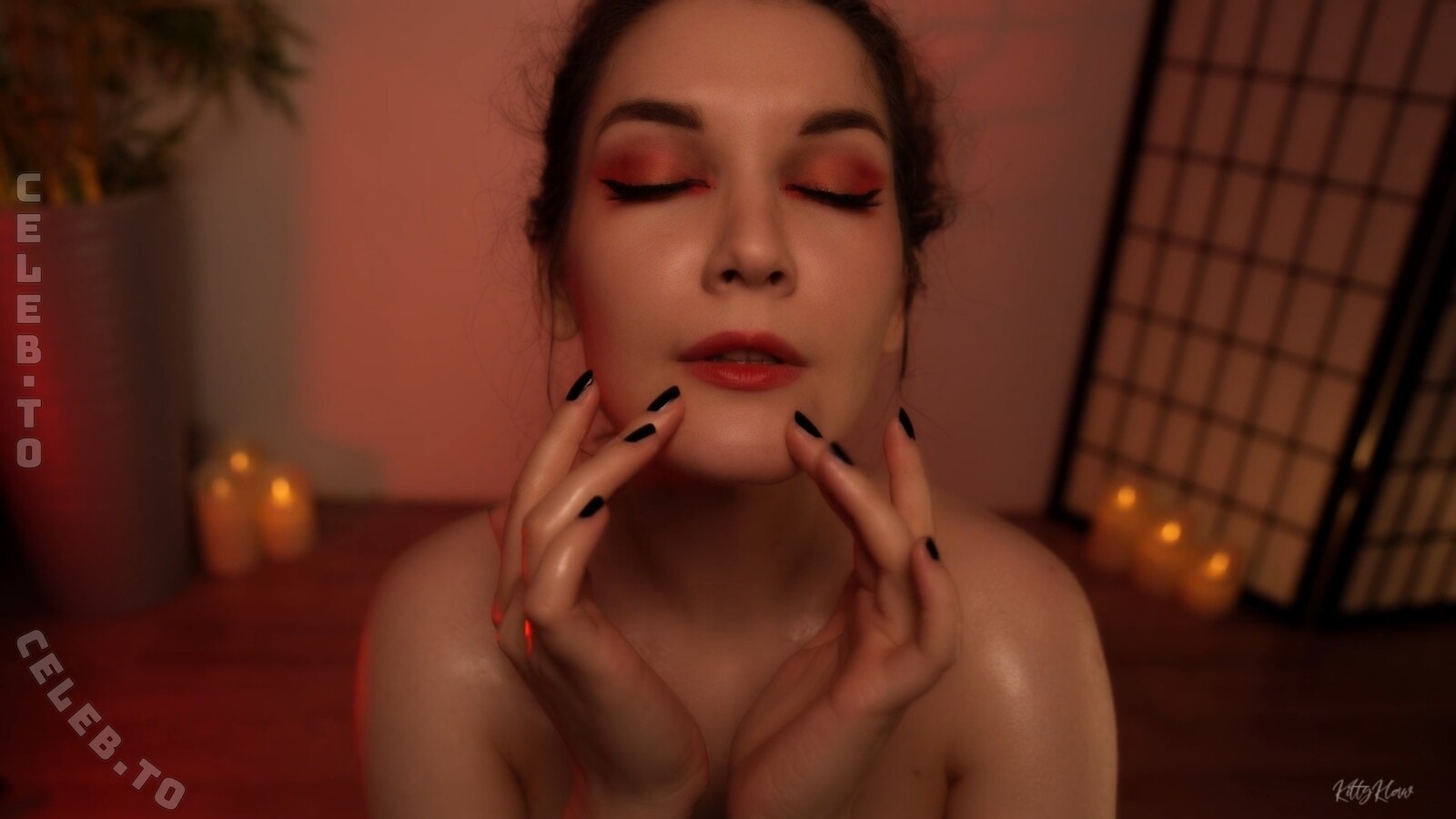 Kittyklaw nude photo 3