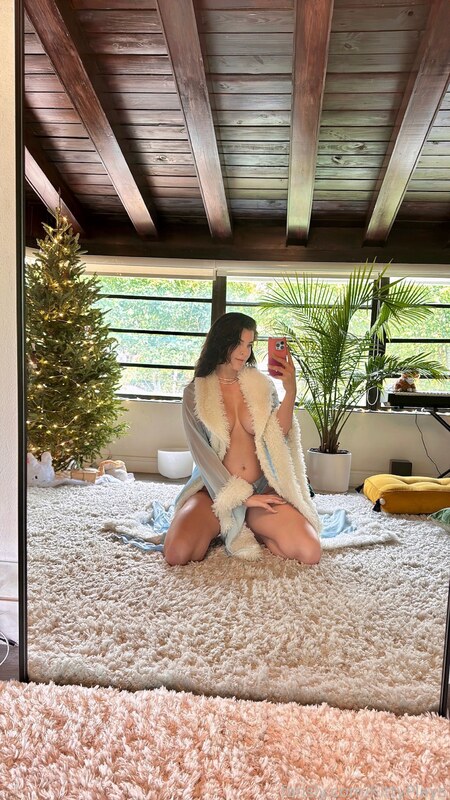 KittyPlays nude photo 26