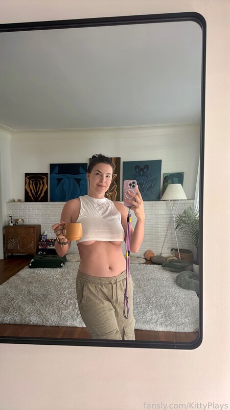 KittyPlays nude photo 48