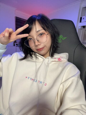 KitzCua nude photo 1