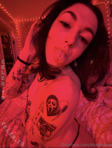 kkaywwaa nude