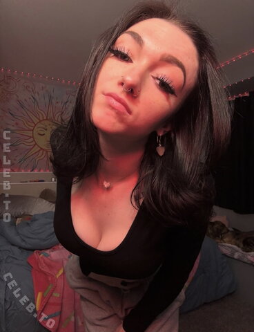 kkaywwaa nude photo 64