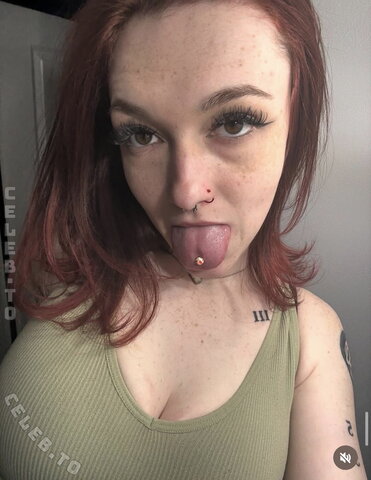 kkaywwaa nude photo 61