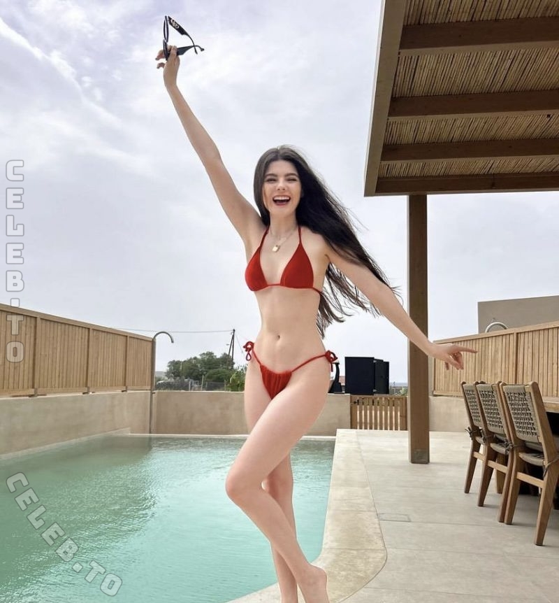 Klaudia Giez nude photo 5