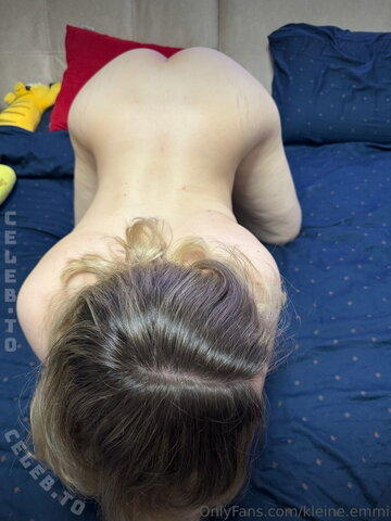 Kleine.emmi nude photo 96