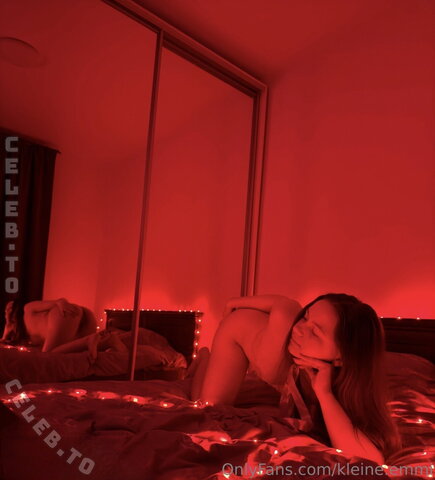 Kleine.emmi nude photo 116
