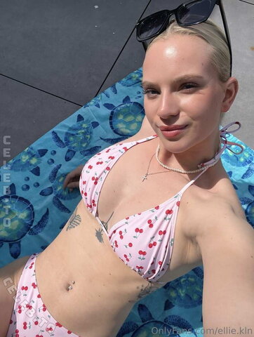 kleinellie Fresh (2 photos)
