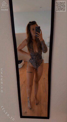 Kleinerengel nude photo 15