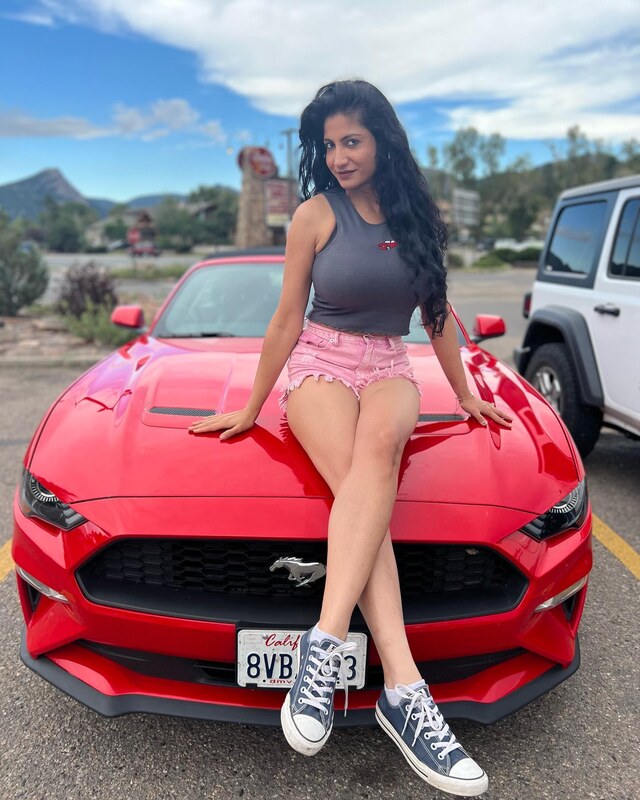 komal bhagat nude photo 6