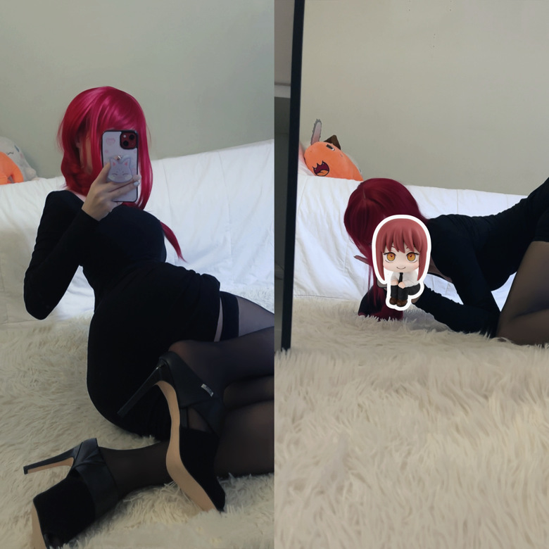 komocos nude photo 2