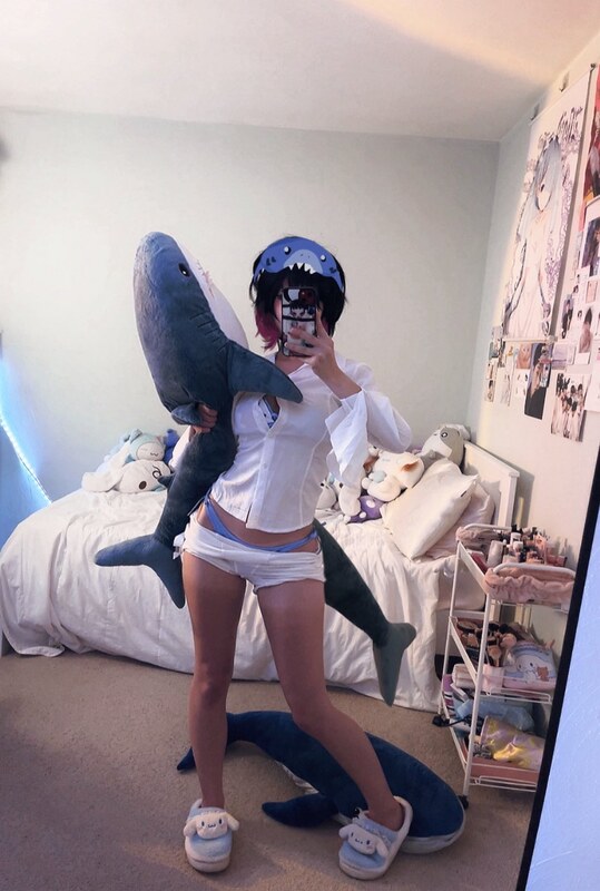 komocos nude photo 27
