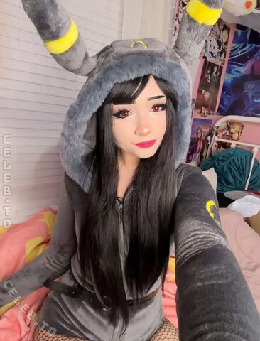 Koraaura nude photo 16