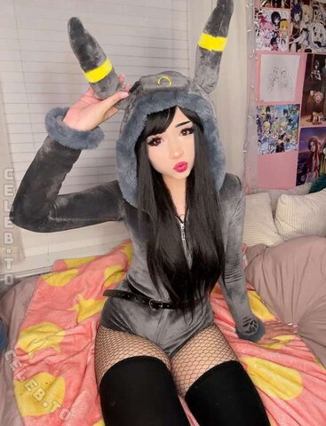 Koraaura nude photo 14