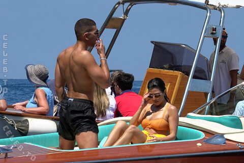 Kourtney Kardashian nude photo 13