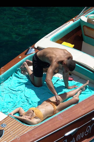 Kourtney Kardashian nude photo 3