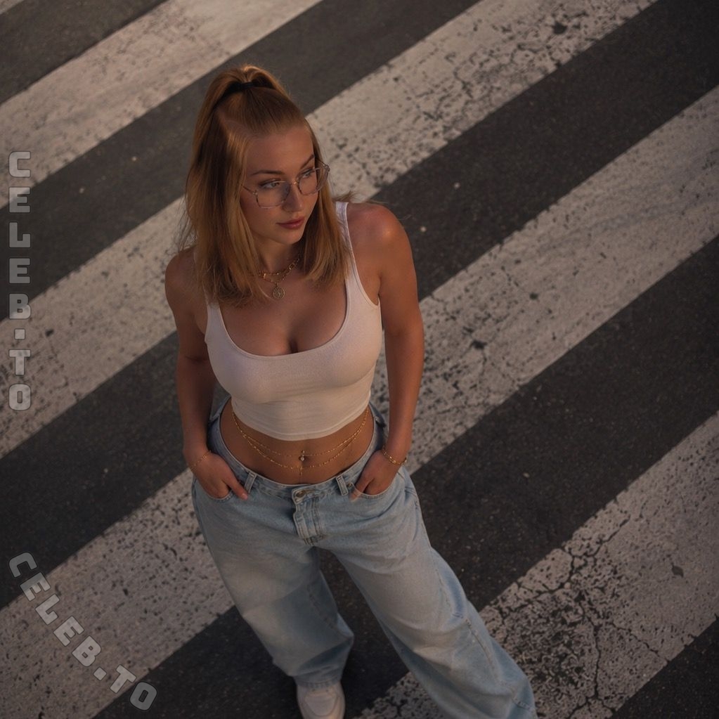 krissy_slk nude photo 1
